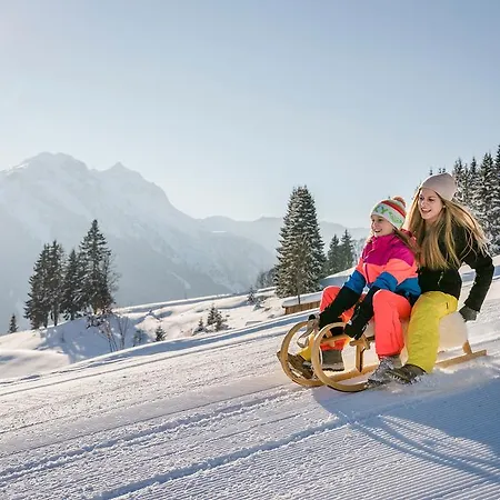 Marten - Ski-in & Ski-out 4*