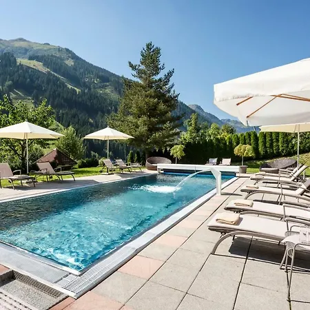 Hotel Marten - Ski-in & Ski-out