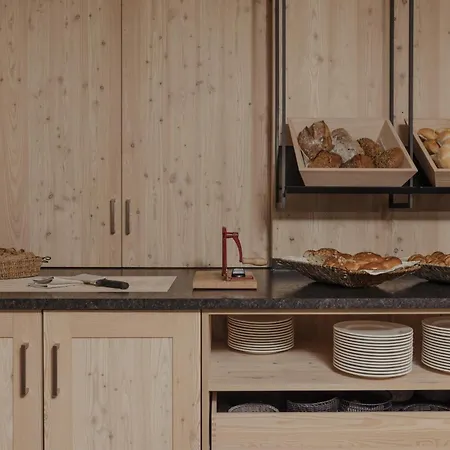 ホテル Marten - Ski-in & Ski-out 4*