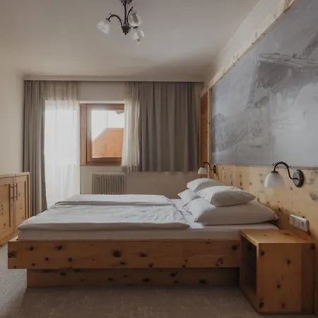 Marten - Ski-in & Ski-out ホテル