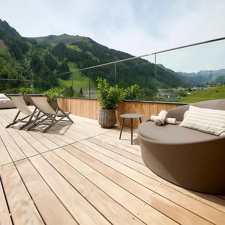 ホテル Marten - Ski-in & Ski-out 4*