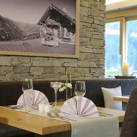 Marten - Ski-in & Ski-out ホテル 4*