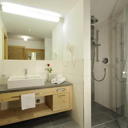 Marten - Ski-in & Ski-out 4* ザールバッハ・ヒンターグレム